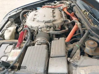 2005 Honda Accord with VIN JHMCN36465C005993, listed as a IAAI auction lot 42540553 with 189,143 mi miles and . Bid and sale history available at DreamBid. Image 12.