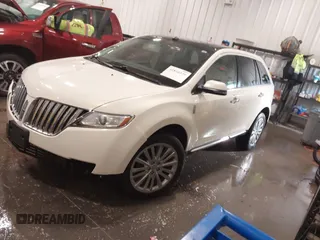 2013 Lincoln MKX with VIN 2LMDJ8JK4DBL60499, listed as a IAAI auction lot 41816339 with 132,061 mi miles. Bid and sale history available at carsss.com. Image 22.