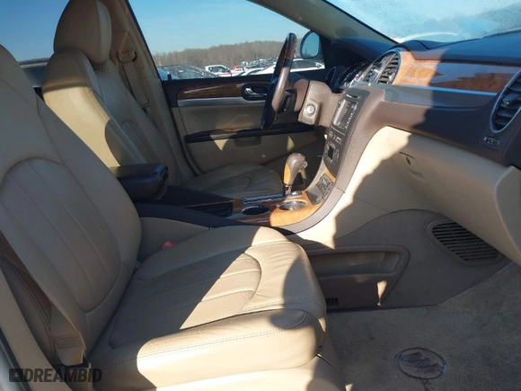 2009 Buick Enclave CXL with VIN 5GAER23D69J205112, listed as a IAAI auction lot 41636812 with 105,220 mi miles. Bid and sale history available at carsss.com. Image 5.