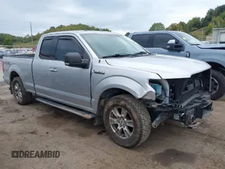 2016 Ford F-150 XLT with VIN 1FTEX1EP0GFD37305, listed as a IAAI auction lot 40364610 with 105,715 mi miles. Bid and sale history available at carsss.com. Image 1.
