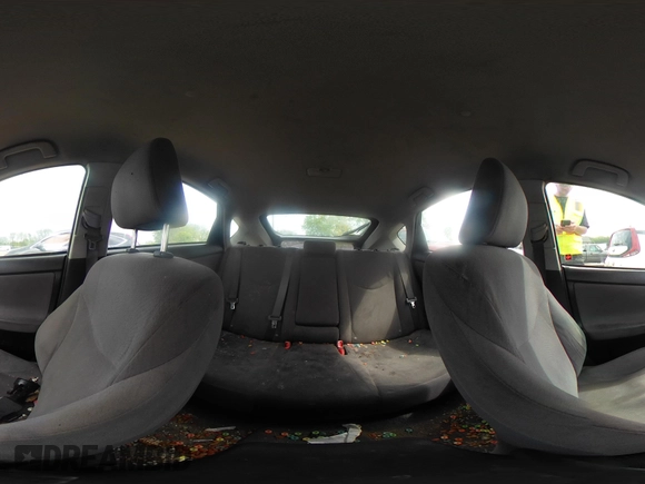 2015 Toyota Prius Four z VIN JTDKN3DU5F0460868, wystawiony jako IAAI lot #42182030 z przebiegiem 238 681 mil mil oraz . Historia ofert i sprzedaży dostępna na DreamBid. Obrazek 18.