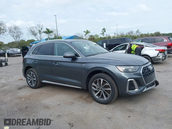 2023 Audi Q5 S line Premium Plus z VIN WA1EAAFY6P2161080, wystawiony jako IAAI lot #41282613 z przebiegiem 20 268 mil mil oraz . Historia ofert i sprzedaży dostępna na DreamBid. Obrazek 13.