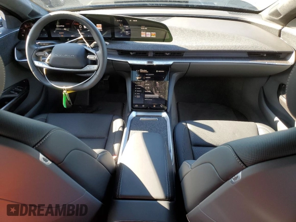 2023 Lucid Air Pure z VIN 50EA1PFA0PA006195, wystawiony jako Copart lot #49089274 z przebiegiem 5298 mil mil oraz Szkody całkowita. Historia ofert i sprzedaży dostępna na DreamBid. Obrazek 8.