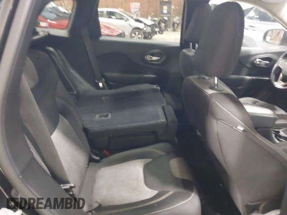 2014 Jeep Cherokee Latitude with VIN 1C4PJMCS6EW299532, listed as a IAAI auction lot 41833888 with 199,915 mi miles and . Bid and sale history available at DreamBid. Image 8.
