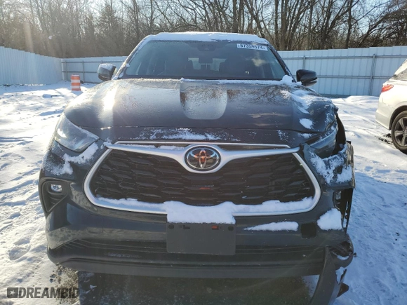 2021 Toyota Highlander L with VIN 5TDBZRBH0MS557161, listed as a Copart auction lot 87359574 with 86,296 mi miles and Salvage Title. Bid and sale history available at carsss.com. Image 5.