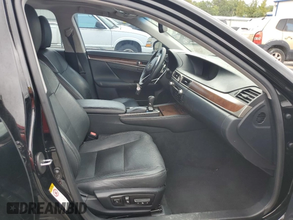 2015 Lexus GS 350 with VIN JTHBE1BL2FA011977, listed as a Copart auction lot 58823945 with 190,922 mi miles and Salvage title. Bid and sale history available at DreamBid. Image 7.