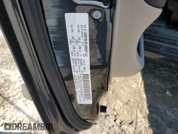 2013 Chrysler Town & Country Touring L with VIN 2C4RC1CG3DR797787, listed as a Copart auction lot 48028685 with 152,579 mi miles and Salvage Title. Bid and sale history available at DreamBid. Image 14.