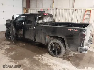 2015 Chevrolet Silverado 1500 LS with VIN 1GCVKPEC5FZ373762, listed as a IAAI auction lot 41004030 with 131,948 mi miles. Bid and sale history available at carsss.com. Image 3.