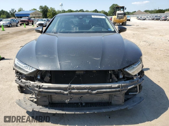 2019 Audi A7 Prestige with VIN WAUV2AF2XKN028129, listed as a Copart auction lot 66706074 with 68,476 mi miles and Clean Title. Bid and sale history available at carsss.com. Image 5.