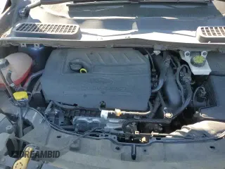 2018 Ford Escape SE z VIN 1FMCU9GD8JUA98392, wystawiony jako Copart lot #46190315 z przebiegiem 95 938 mil mil oraz Szkoda całkowita • Salvage title. Historia ofert i sprzedaży dostępna na DreamBid. Obrazek 14.