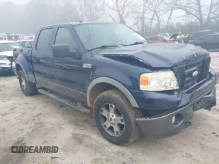 2006 Ford F-150 XLT with VIN 1FTPW04536KC60389, listed as a IAAI auction lot 41137982 with 218,741 mi miles. Bid and sale history available at carsss.com. Image 1.