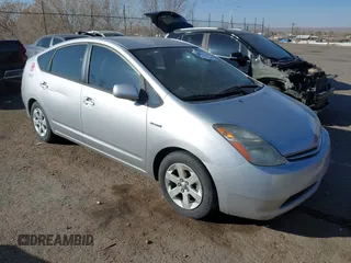 2007 Toyota Prius with VIN JTDKB20U173282711, listed as a IAAI auction lot 41397781 with 0 mi miles. Bid and sale history available at carsss.com. Image 1.