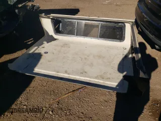 2021 Toyota Tacoma SR z VIN 3TYSZ5AN0MT035649, wystawiony jako Copart lot #75679984 z przebiegiem Nie podano mil oraz Szkoda całkowita • Salvage title. Historia ofert i sprzedaży dostępna na DreamBid. Obrazek 12.