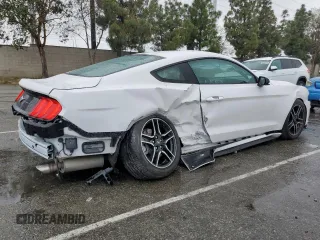 2021 Ford Mustang EcoBoost z VIN 1FA6P8TH5M5126729, wystawiony jako Copart lot #65464594 z przebiegiem 25 590 mil mil oraz Szkoda całkowita • Salvage title. Historia ofert i sprzedaży dostępna na DreamBid. Obrazek 3.