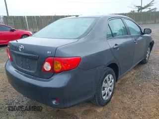2010 Toyota Corolla z VIN 2T1BU4EE6AC413363, wystawiony jako IAAI lot #41860098 z przebiegiem 195 624 mil mil oraz . Historia ofert i sprzedaży dostępna na DreamBid. Obrazek 4.
