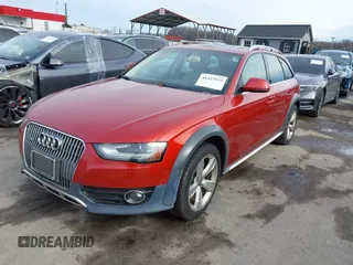 2013 Audi allroad Premium Plus with VIN WA1UFAFL4DA100667, listed as a IAAI auction lot 41427532 with 184,818 mi miles. Bid and sale history available at carsss.com. Image 2.
