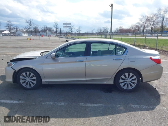 2013 Honda Accord EX with VIN 1HGCR2F77DA203049, listed as a IAAI auction lot 41905433 with 61,847 mi miles and . Bid and sale history available at DreamBid. Image 14.