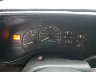 2002 Chevrolet Avalanche with VIN 3GNEC13T12G165778, listed as a Copart auction lot 79427234 with 275,313 mi miles and Salvage Title. Bid and sale history available at DreamBid. Image 9.