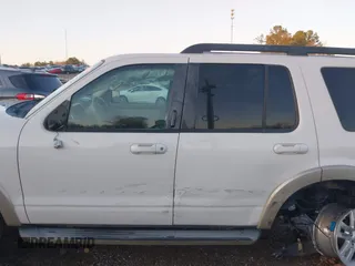 2010 Ford Explorer Eddie Bauer with VIN 1FMEU7EE0AUA56016, listed as a IAAI auction lot 41172194 with 144,672 mi miles. Bid and sale history available at carsss.com. Image 15.