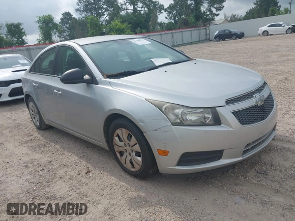 2014 Chevrolet Cruze LS with VIN 1G1PA5SH2E7161033, listed as a IAAI auction lot 42104694 with 178,481 mi miles and . Bid and sale history available at DreamBid. Image 1.