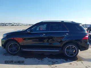 2014 Mercedes-Benz M with VIN 4JGDA5HB9EA351147, listed as a IAAI auction lot 41364737 with 106,723 mi miles. Bid and sale history available at carsss.com. Image 15.