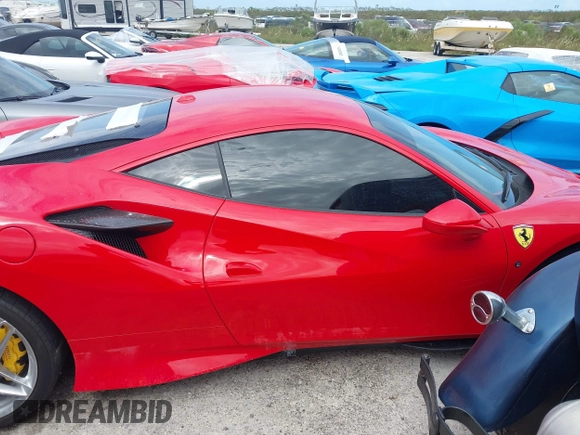 2022 Ferrari F8 с VIN ZFF92LLA3N0279959, выставлен на аукционе IAAI как лот 40522256 с пробегом Не указан миль и . История ставок и продаж доступна на DreamBid. Изображение 12.