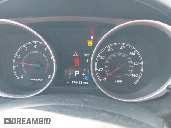 2011 Mitsubishi Outlander SE with VIN JA4AP4AU1BZ006715, listed as a IAAI auction lot 42467257 with 174,432 mi miles and . Bid and sale history available at DreamBid. Image 7.