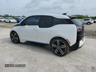 2015 BMW i3 with VIN WBY1Z4C55FV504563, listed as a Copart auction lot 62836095 with 71,790 mi miles and Clean title. Bid and sale history available at DreamBid. Image 2.