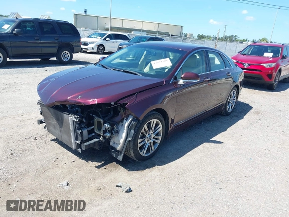 2013 Lincoln MKZ z VIN 3LN6L2GKXDR824996, wystawiony jako IAAI lot #42574204 z przebiegiem 81 370 mil mil oraz . Historia ofert i sprzedaży dostępna na DreamBid. Obrazek 2.