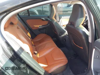 2012 Volvo S60 T5 с VIN YV1622FS1C2086107, выставлен на аукционе IAAI как лот 41844844 с пробегом 194 042 миль миль и . История ставок и продаж доступна на DreamBid. Изображение 8.