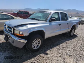 2004 Dodge Dakota SLT with VIN 1D7HG48K24S580251, listed as a Copart auction lot 61682605 with 230,506 mi miles and Salvage title. Bid and sale history available at DreamBid. Image 1.