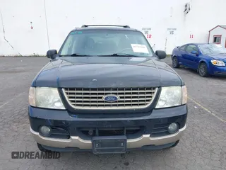 2005 Ford Explorer Eddie Bauer z VIN 1FMZU74K35UA80048, wystawiony jako IAAI lot #41741608 z przebiegiem 145 922 mil mil oraz . Historia ofert i sprzedaży dostępna na DreamBid. Obrazek 6.