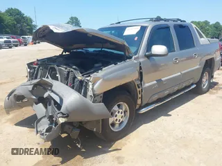 2002 Chevrolet Avalanche z VIN 3GNEK13T02G127607, wystawiony jako IAAI lot #42247519 z przebiegiem 249 223 mil mil oraz . Historia ofert i sprzedaży dostępna na DreamBid. Obrazek 17.