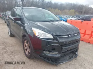 2015 Ford Escape SE with VIN 1FMCU0G9XFUC02198, listed as a IAAI auction lot 41982402 with 150,408 mi miles. Bid and sale history available at carsss.com. Image 1.