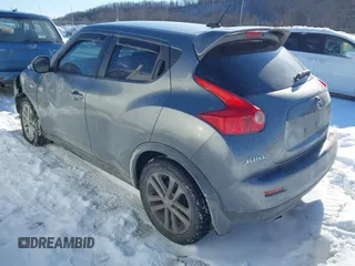 2011 Nissan Juke SL with VIN JN8AF5MV9BT023983, listed as a IAAI auction lot 41399178 with 161,157 mi miles. Bid and sale history available at carsss.com. Image 3.
