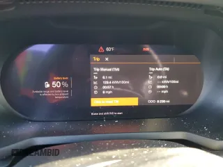 2023 Polestar 2 Performance z VIN YSMET3KA2PL115944, wystawiony jako Copart lot #45304335 z przebiegiem 8 230 mil mil oraz Szkoda całkowita • Salvage title. Historia ofert i sprzedaży dostępna na DreamBid. Obrazek 9.
