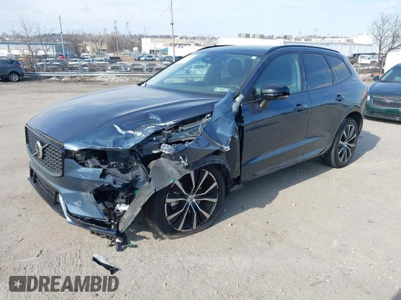 2023 Volvo XC60 Plus Dark Theme with VIN YV4L12RWXP1338603, listed as a IAAI auction lot 41675780 with 1 mi miles. Bid and sale history available at carsss.com. Image 17.