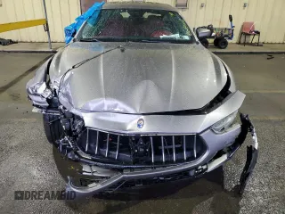 2018 Maserati Ghibli S Q4 GranLusso with VIN ZAM57YTL4J1280311, listed as a Copart auction lot 83318394 with 68,429 mi miles and Salvage Title. Bid and sale history available at carsss.com. Image 5.