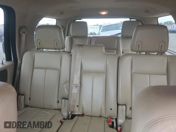 2010 Ford Expedition SSV с VIN 1FMJU1F53AEA81402, выставлен на аукционе Copart как лот 47481775 с пробегом 289 782 миль миль и Списание • Salvage title. История ставок и продаж доступна на DreamBid. Изображение 10.
