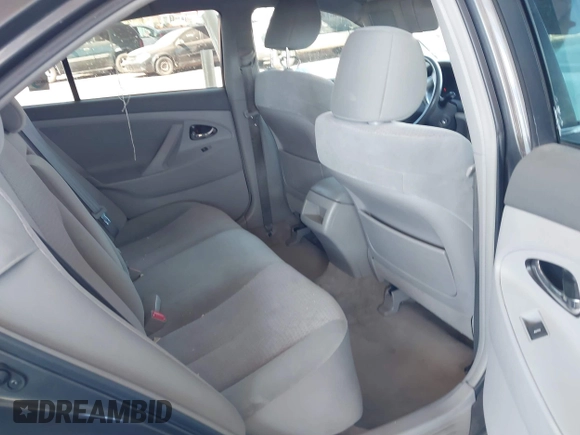 2011 Toyota Camry LE with VIN 4T1BF3EK1BU195858, listed as a IAAI auction lot 41682572 with 189,353 mi miles. Bid and sale history available at carsss.com. Image 8.