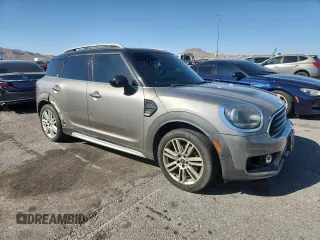 2018 MINI Countryman Cooper with VIN WMZYS7C3XJ3E07788, listed as a Copart auction lot 59020615 with 72,585 mi miles and Clean title. Bid and sale history available at DreamBid. Image 4.