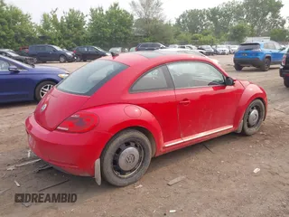 2012 Volkswagen Beetle 2.5L PZEV with VIN 3VWJP7AT8CM637489, listed as a IAAI auction lot 42377559 with 174,295 mi miles and . Bid and sale history available at DreamBid. Image 4.