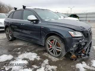2015 Audi SQ5 Premium Plus with VIN WA1CGAFPXFA074820, listed as a Copart auction lot 37908494 with 110,773 mi miles and Non Repairable. Bid and sale history available at DreamBid. Image 4.