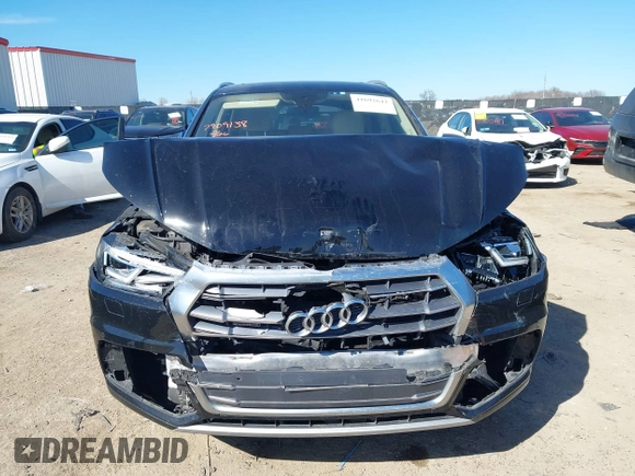 2018 Audi Q5 Premium Plus with VIN WA1BNAFY6J2008147, listed as a IAAI auction lot 41692642 with 113,475 mi miles. Bid and sale history available at carsss.com. Image 12.
