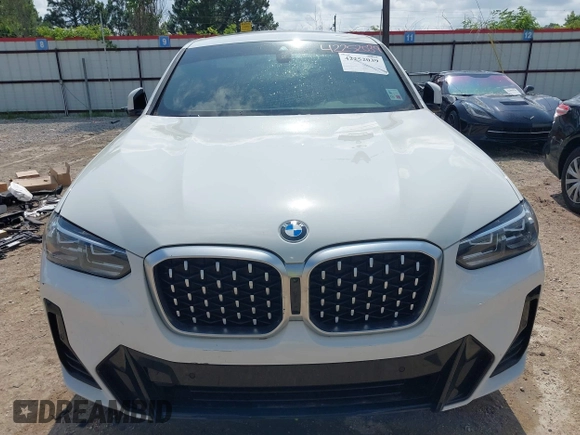 2023 BMW X4 xDrive30i с VIN 5UX33DT01P9S83083, выставлен на аукционе IAAI как лот 42252039 с пробегом Не указан миль и . История ставок и продаж доступна на DreamBid. Изображение 13.