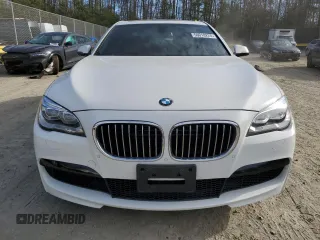2015 BMW 7 Series 750i xDrive с VIN WBAYB6C50FD225492, выставлен на аукционе Copart как лот 50018225 с пробегом 76 059 миль миль и Списание • Salvage title. История ставок и продаж доступна на DreamBid. Изображение 5.