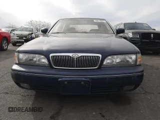 1994 Infiniti Q45 z VIN JNKNG01D1RM256994, wystawiony jako Copart lot #49919695 z przebiegiem 224 673 mil mil oraz Szkody całkowita. Historia ofert i sprzedaży dostępna na DreamBid. Obrazek 5.