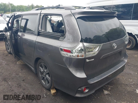 2019 Toyota Sienna SE with VIN 5TDXZ3DC4KS014221, listed as a IAAI auction lot 42275498 with 32,381 mi miles and . Bid and sale history available at DreamBid. Image 3.