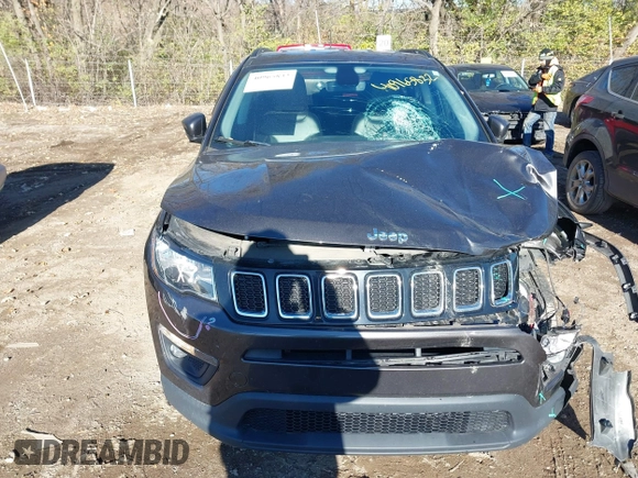 2018 Jeep Compass Latitude with VIN 3C4NJDBBXJT458268, listed as a IAAI auction lot 40965832 with 86,553 mi miles and . Bid and sale history available at DreamBid. Image 12.