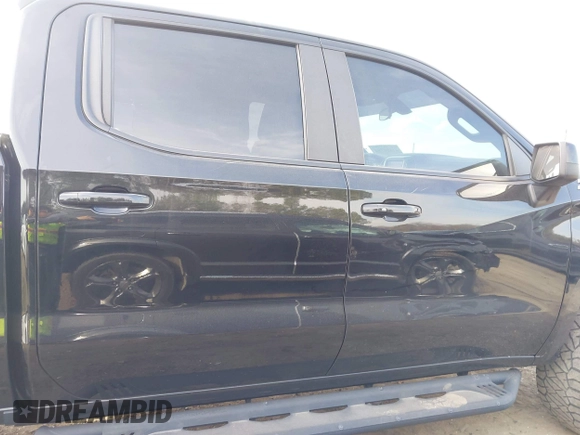2021 Chevrolet Silverado 1500 LT Trail Boss with VIN 1GCPYFED9MZ232507, listed as a IAAI auction lot 41690784 with 71,392 mi miles and . Bid and sale history available at DreamBid. Image 13.